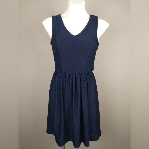 Maurices Eyelet Sleeveless Dress Navy Blue Size Small Spring Summer Wedding Mini - Picture 2 of 14